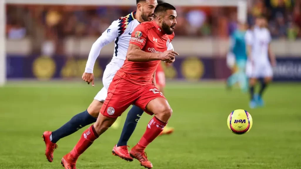 Club América – Toluca Straight on Measurements Games, Soccer …